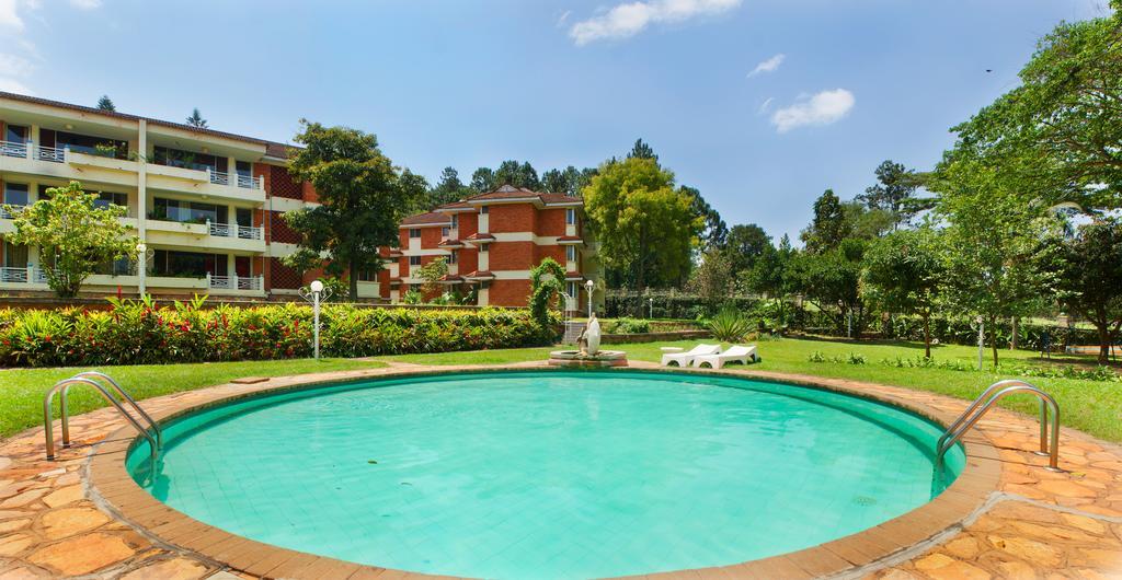 Golf Course Apartments Кампала Экстерьер фото